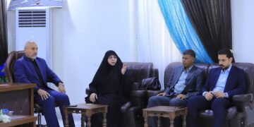 الدكتورة امنة الأسدي تبحث مع إدارة قضاء الهندية خطط تطوير الخدمات وتنظيم النقل