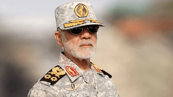 قائد مقر خاتم الأنبياء يتوعد العدو الأمريكي برد حازم