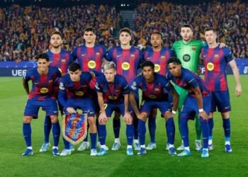 برشلونة يحوّل وجهته صوب “مدافع عجوز” تألق في كأس العالم