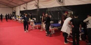 مستشفى سفير الحسين يطلق خدمة خاصة لزوار الأربعين