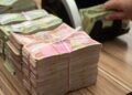 أزمة الرواتب تتصاعد.. دعوات حكومية لإيجاد حلول وتحذيرات من الاحتقان