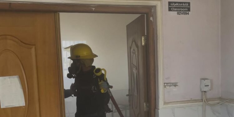 السيطرة على حريق بالأقسام الداخلية للمجموعة الطبية في الأنبار وإخلاء 50 طالبة