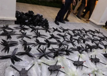 ضبط 47 طائرة مسيّرة و46 مقذوفاً في موقع مهجور بالأنبار
