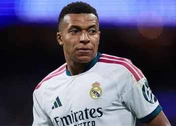 بسبب الكرة الذهبية.. ريال مدريد يصدم مبابي